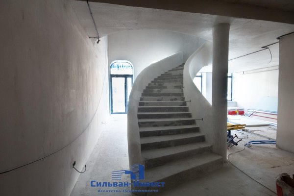 Сдается торговое помещение по адресу г. Минск, Интернациональная ул., д. 3 - фото 1