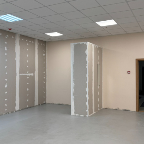 Фотография Офисы в ТЦ "Сеница" от 50 до 1000 м2 - фото 4