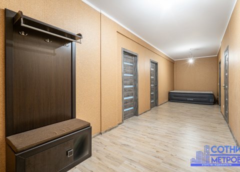 2-комнатная квартира по адресу проспект Дзержинского, 22 - фото 1