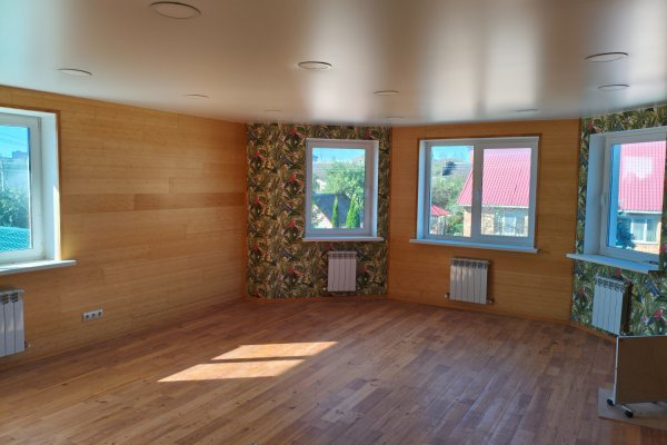 Коттедж со складскими помещениями  аг.Большевик - фото 5