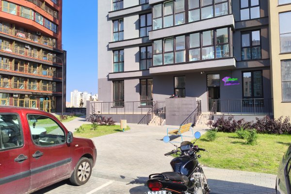 Продажа торгового помещения ул. Лученка, 27 - фото 4