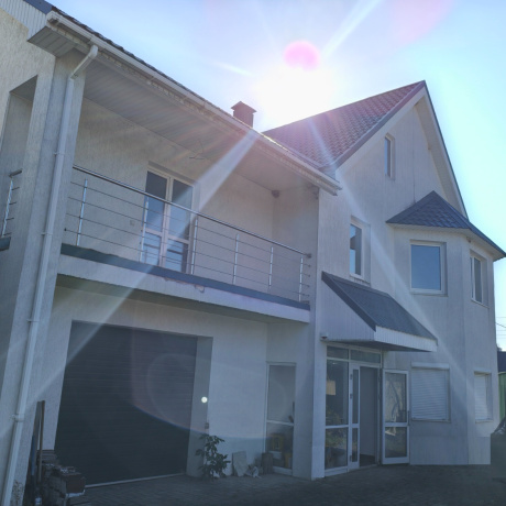 Фотография Коттедж со складскими помещениями  аг.Большевик - фото 1