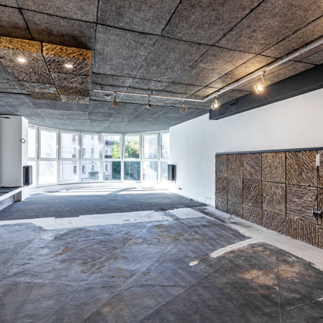 Фотография Помещение с дизайнерским ремонтом в центре города - фото 12