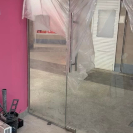 Фотография Торговое помещение в подземном переходе метро Уручье - фото 1