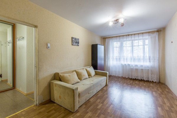 1-комнатная квартира по адресу Есенина ул., д. 35 к. 1 - фото 1