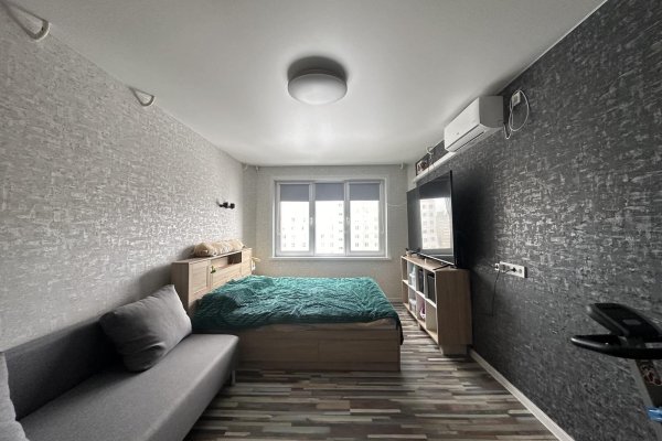 1-комнатная квартира по адресу Ротмистрова ул., д. 32 - фото 1