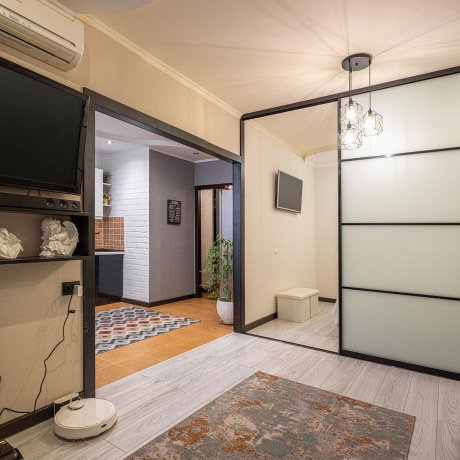 Фотография 2-комнатная квартира по адресу Дзержинского просп., д. 131 - фото 1