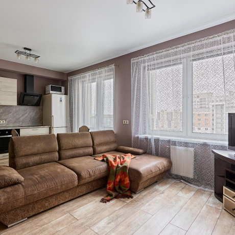 Фотография 2-комнатная квартира по адресу Дзержинского просп., д. 19 - фото 1