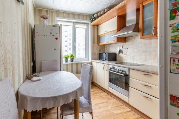 2-комнатная квартира по адресу Любимова просп., д. 19 к. 2 - фото 1