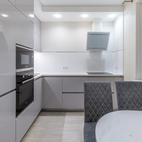 Фотография 2-комнатная квартира по адресу Основателей ул., д. 7 - фото 1