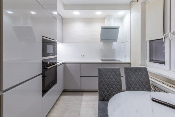 2-комнатная квартира по адресу Основателей ул., д. 7 - фото 1