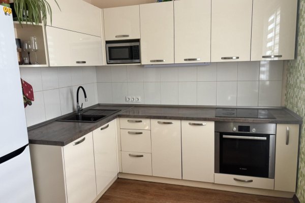 2-комнатная квартира по адресу Зеленая ул., д. 1 к. 3 - фото 1