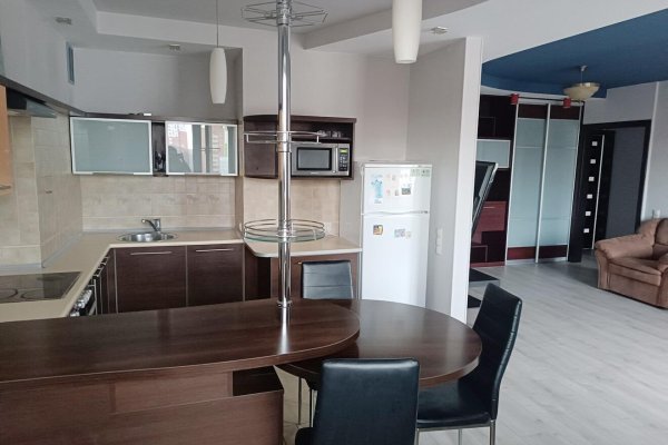 3-комнатная квартира по адресу Фабричная ул., д. 30 - фото 1