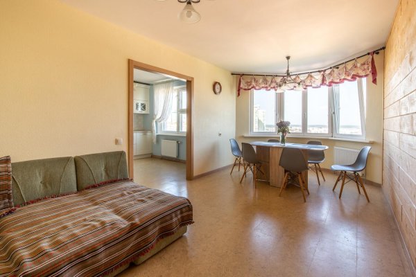 3-комнатная квартира по адресу Колесникова ул., д. 37 - фото 1