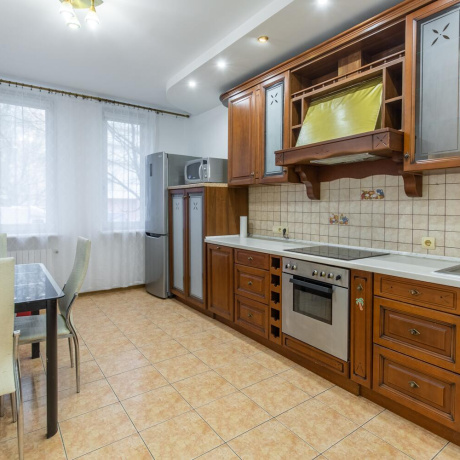 Фотография 3-комнатная квартира по адресу Кропоткина ул., д. 57 - фото 1