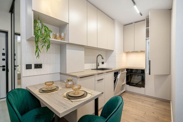 3-комнатная квартира по адресу Леонида Щемелёва ул., д. 14 - фото 1