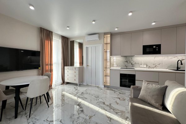 3-комнатная квартира по адресу Леонида Щемелёва ул., д. 26 - фото 1