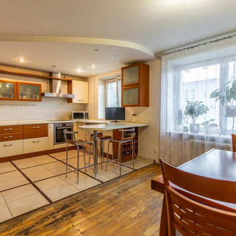 Фотография 3-комнатная квартира по адресу Обойная ул., д. 4 к. 1 - фото 1