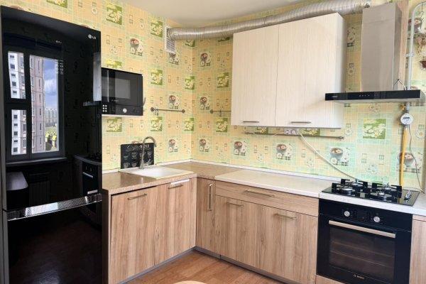 3-комнатная квартира по адресу Острожских ул., д. 12 - фото 1