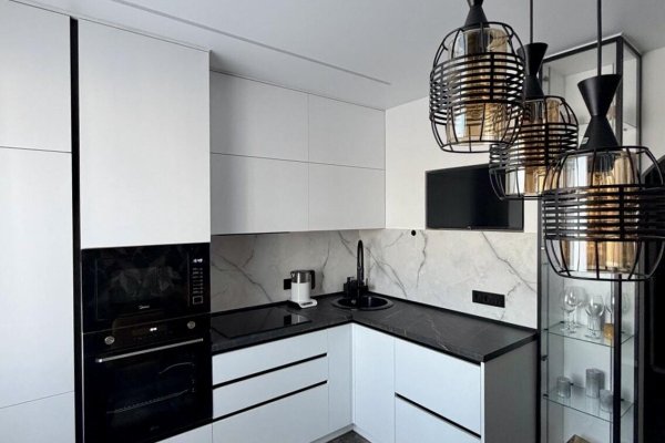 3-комнатная квартира по адресу Победителей просп., д. 95 к. 1 - фото 1