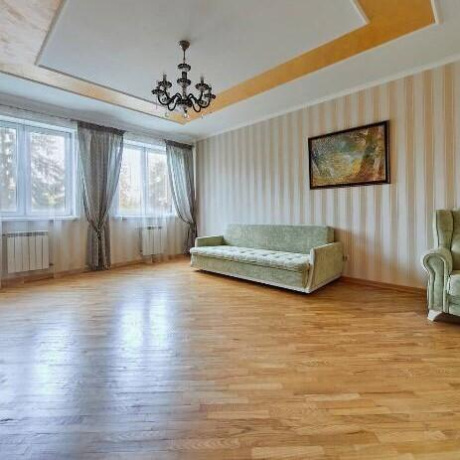 Фотография 3-комнатная квартира по адресу Пономарева ул., д. 11 к. б - фото 1