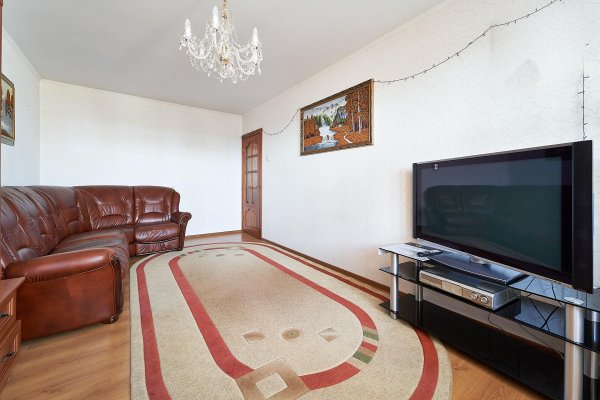 3-комнатная квартира по адресу Рафиева ул., д. 94 - фото 1