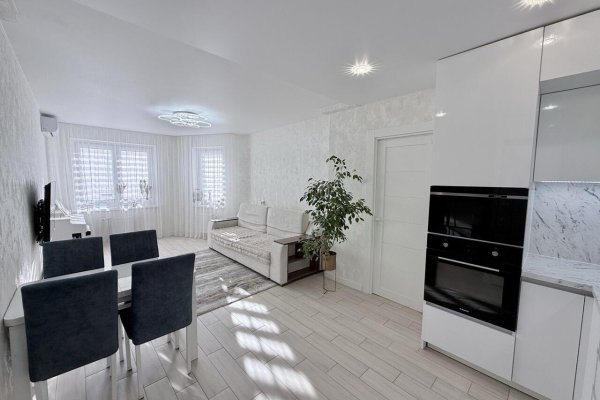 3-комнатная квартира по адресу Семеняко ул., д. 15 - фото 1