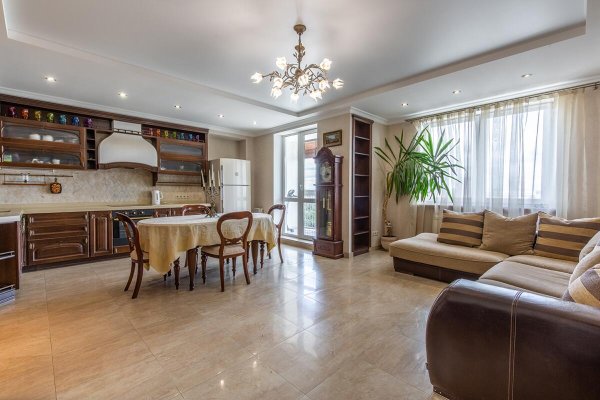 3-комнатная квартира по адресу Тургенева ул., д. 5 - фото 1
