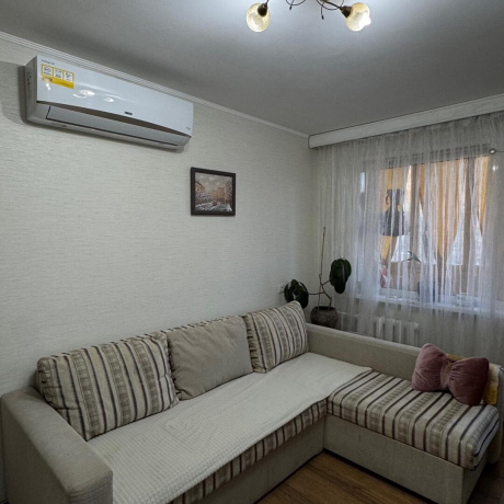 Фотография 3-комнатная квартира по адресу Уборевича ул., д. 136 - фото 1