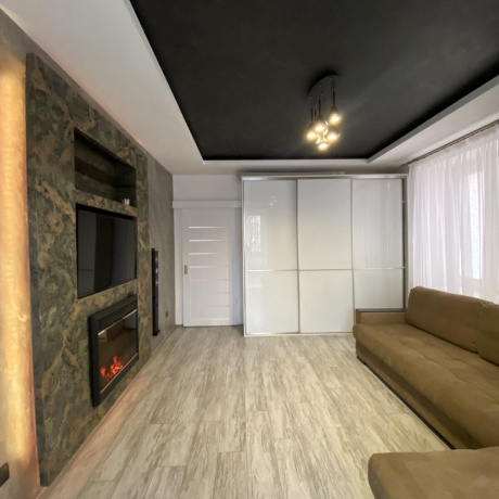 Фотография 3-комнатная квартира по адресу Жилуновича ул., д. 20 - фото 1