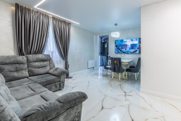 3-комнатная квартира по адресу Жуковского ул., д. 16 - фото 1