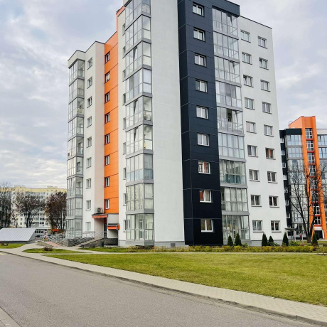 Фотография 4-комнатная квартира по адресу Богдановича ул., д. 52 к. В - фото 1