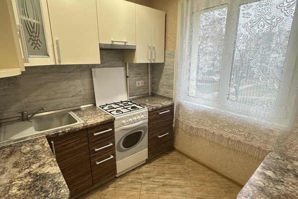 4-комнатная квартира по адресу Рокоссовского просп., д. 99 - фото 1