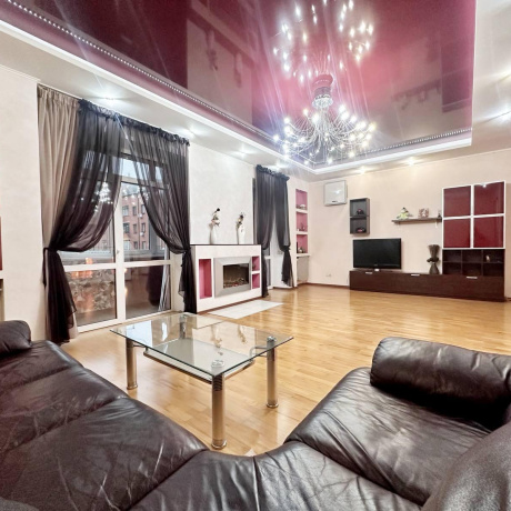 Фотография 4-комнатная квартира по адресу Стариновская ул., д. 25 - фото 1