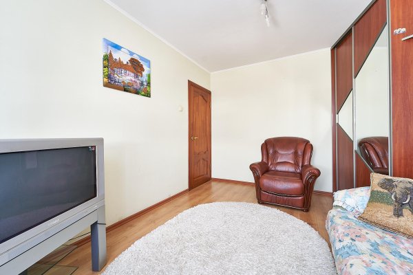 3-комнатная квартира по адресу Рафиева ул., д. 94 - фото 6