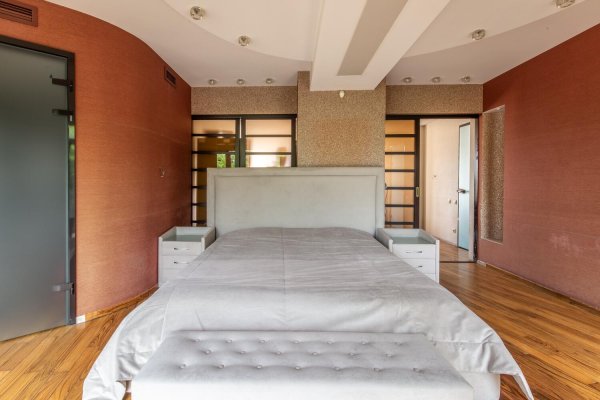 2-комнатная квартира по адресу Коммунистическая ул., д. 8 - фото 12