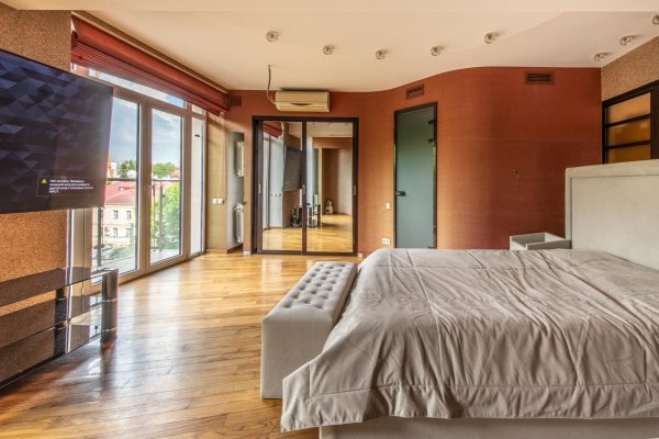 2-комнатная квартира по адресу Коммунистическая ул., д. 8 - фото 11