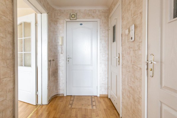 3-комнатная квартира по адресу Алтайская ул., д. 166 к. 2 - фото 18
