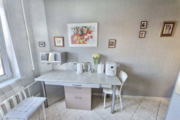 1-комнатная квартира по адресу Космонавтов ул., д. 37 - фото 2