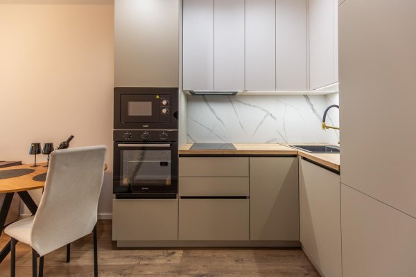 2-комнатная квартира по адресу Жореса Алфёрова ул., д. 16 - фото 4