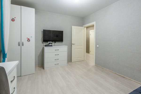 2-комнатная квартира по адресу Основателей ул., д. 7 - фото 9