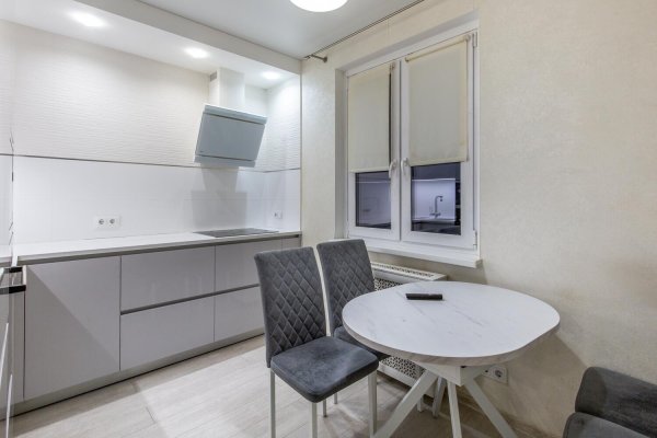 2-комнатная квартира по адресу Основателей ул., д. 7 - фото 2