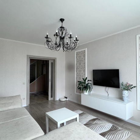 Фотография 3-комнатная квартира по адресу Тимошенко ул., д. 28 - фото 3