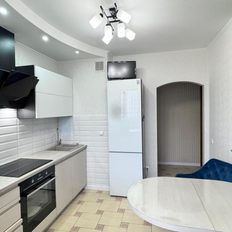 Фотография 3-комнатная квартира по адресу Тимошенко ул., д. 28 - фото 8