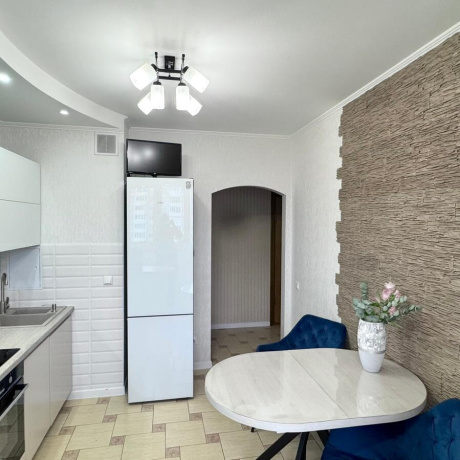 Фотография 3-комнатная квартира по адресу Тимошенко ул., д. 28 - фото 9