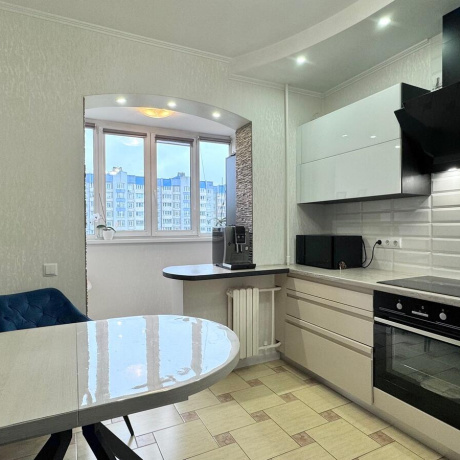 Фотография 3-комнатная квартира по адресу Тимошенко ул., д. 28 - фото 7