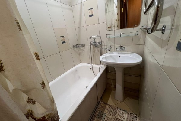 2-комнатная квартира по адресу Козыревская ул., д. 21 к. 3 - фото 9