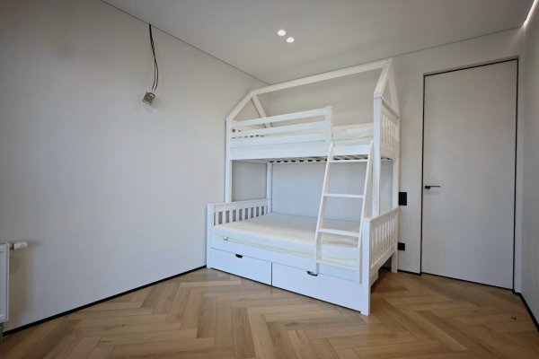 3-комнатная квартира по адресу Игоря Лученка ул., д. 28 - фото 12