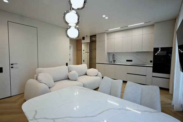 3-комнатная квартира по адресу Игоря Лученка ул., д. 28 - фото 4