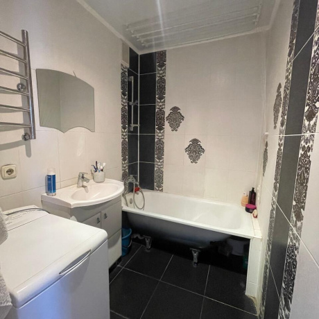 Фотография 4-комнатная квартира по адресу Брыля ул., д. 24 - фото 6